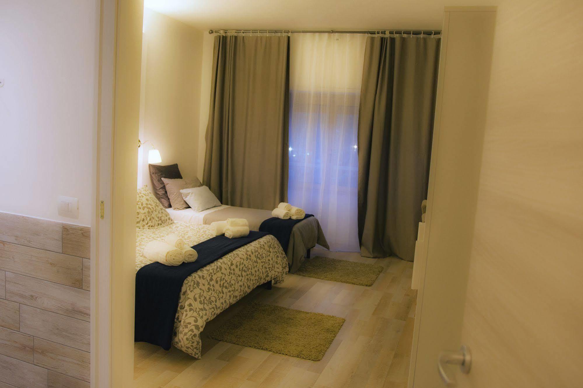 De Guestibus Hotel Roma Ngoại thất bức ảnh